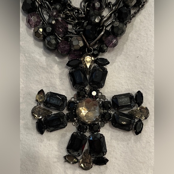 Stunning, dark blue black and purple, multi strand cross neck… - Picture 11 of 17